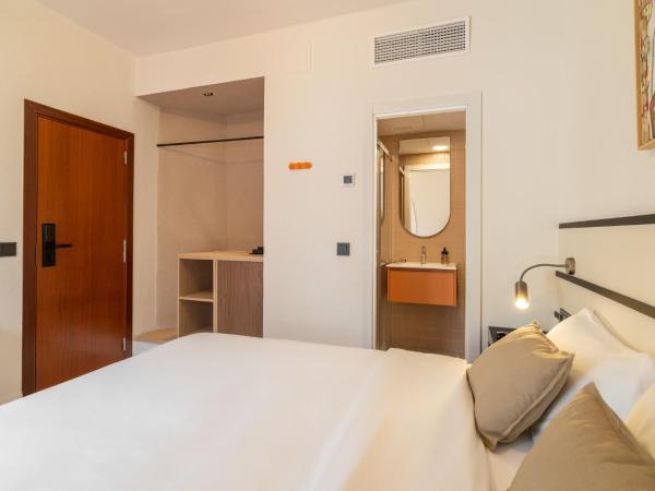 Hotel Robson : photo 6 de la chambre chambre double avec terrasse