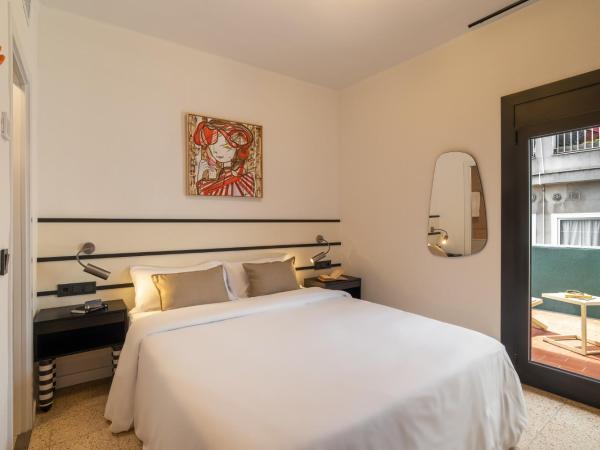 Hotel Robson : photo 2 de la chambre chambre double avec terrasse