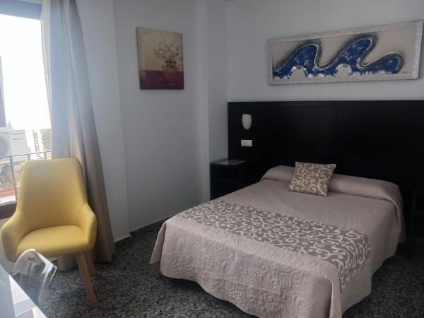 Hotel de Los Faroles : photo 7 de la chambre chambre double ou lits jumeaux