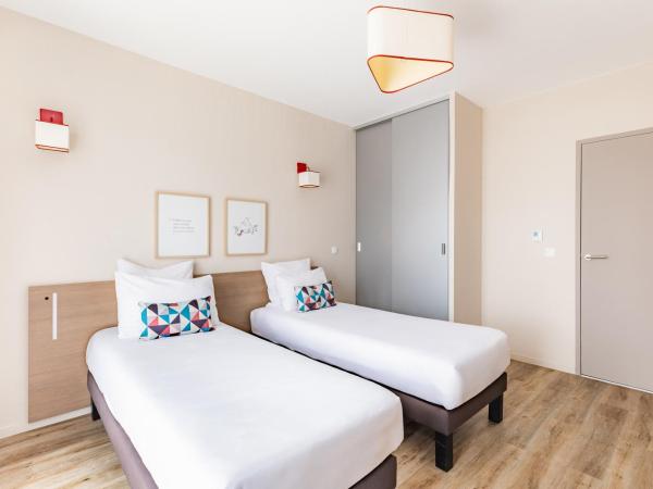 Appart'City Confort Cherbourg : photo 2 de la chambre studio lits jumeaux 