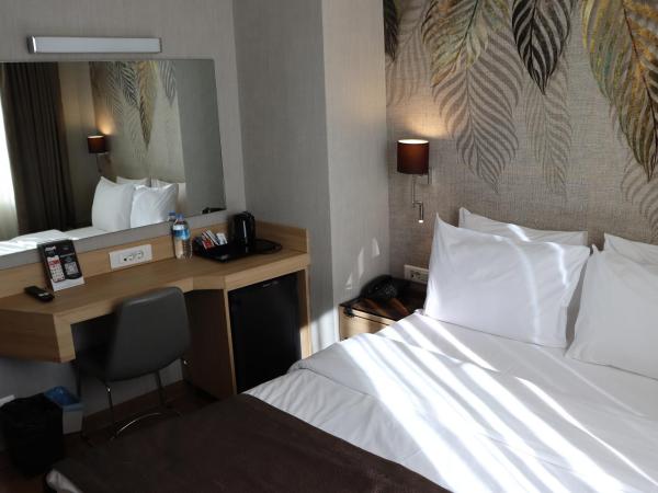 Riva Hotel Taksim : photo 3 de la chambre chambre double