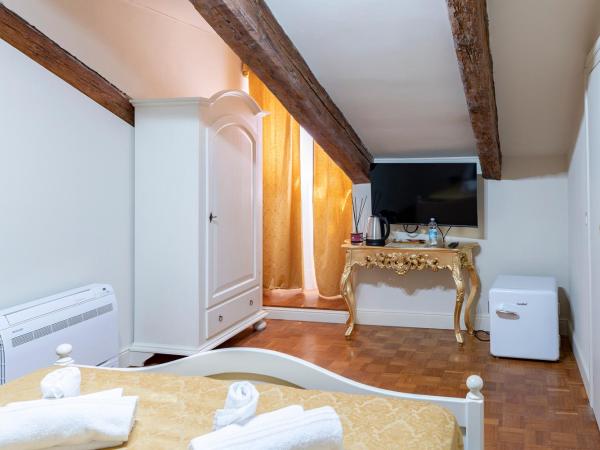 Palazzo Ti-tti Rialto Suites : photo 2 de la chambre chambre quadruple de luxe