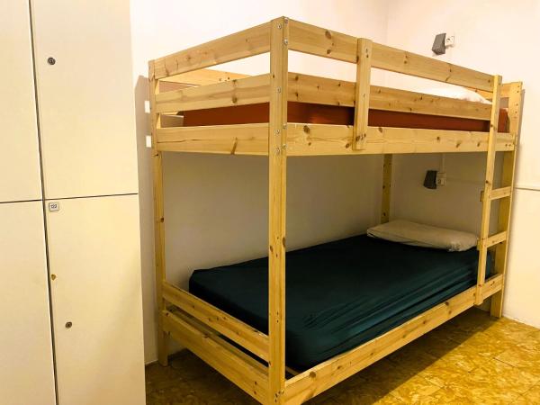 Alberg Els Andes : photo 1 de la chambre petite chambre lits jumeaux