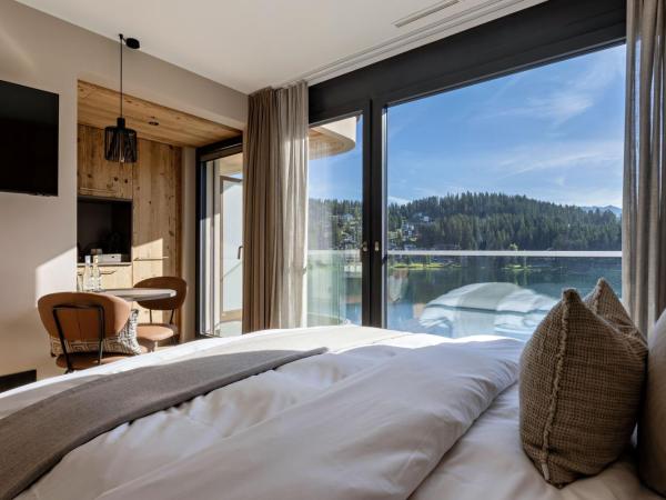 Postresidenz am See : photo 1 de la chambre chambre double ou lits jumeaux deluxe - vue sur lac