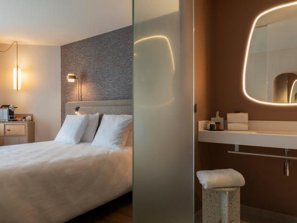 Oceania Saint Malo : photo 3 de la chambre chambre double supérieure avec terrasse