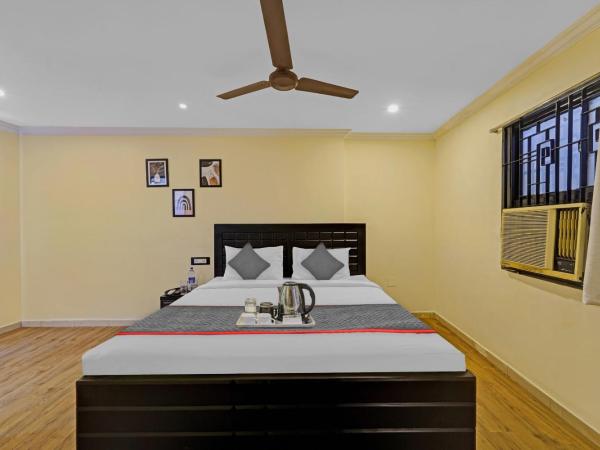 Super Townhouse 1090 Fantasea Hotels Near OMR : photo 8 de la chambre chambre double deluxe