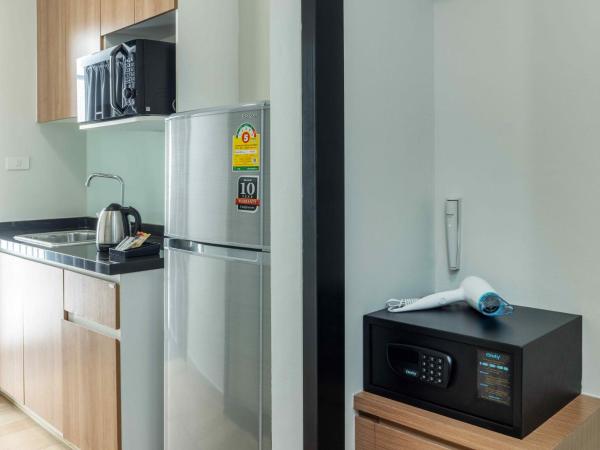 Chiva Bangkok Hotel - SHA Plus : photo 4 de la chambre studio deluxe lit queen-size