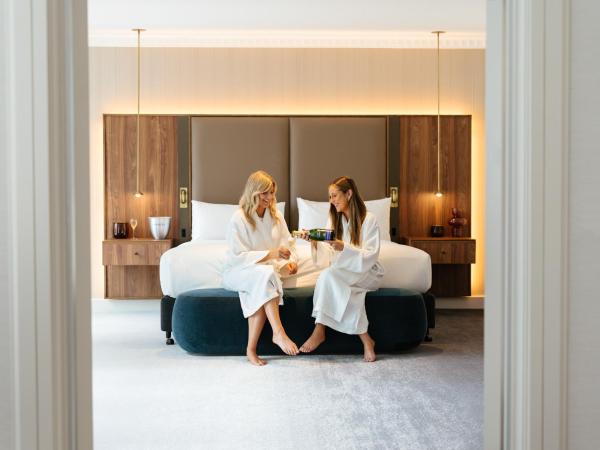 Parmelia Hilton Perth : photo 1 de la chambre suite lit king-size premier