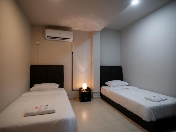 Aayu Muntri : photo 1 de la chambre chambre double standard avec salle de bains commune