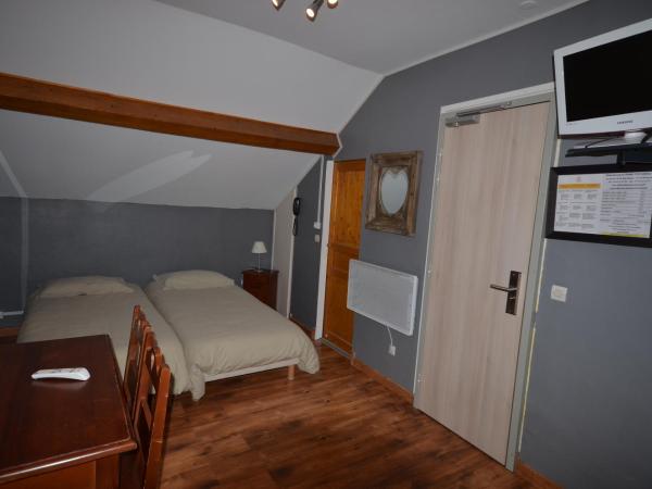 Hôtel Edelweiss : photo 1 de la chambre chambre quadruple