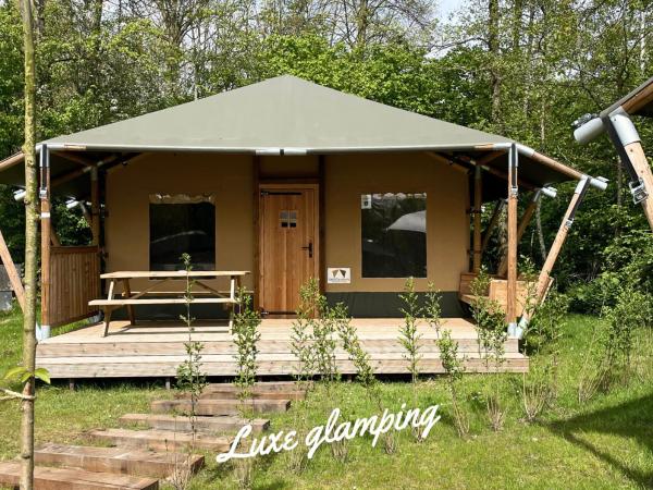 Urban Gardens Gent : photo 1 de la chambre tente familiale de glamping