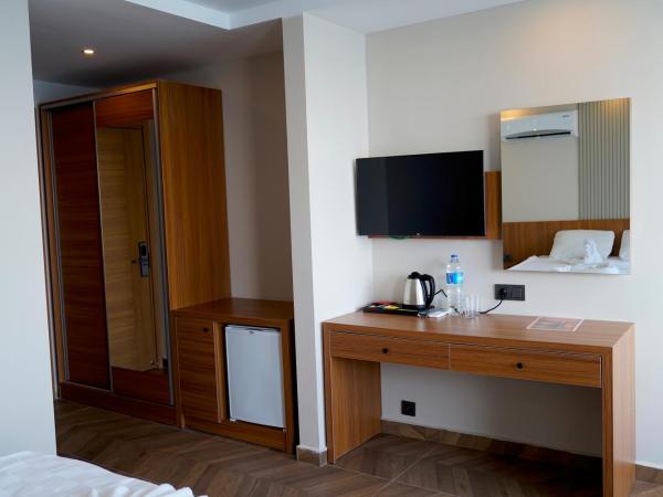 Ant Butik Otel : photo 2 de la chambre chambre double deluxe avec baignoire