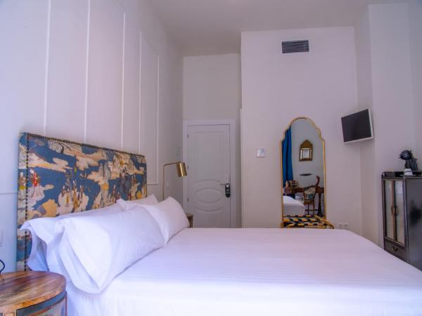 Pries Homes La Casa Azul : photo 3 de la chambre chambre lit queen-size avec balcon