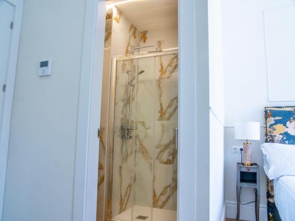 Pries Homes La Casa Azul : photo 6 de la chambre chambre lit king-size - vue sur montagne