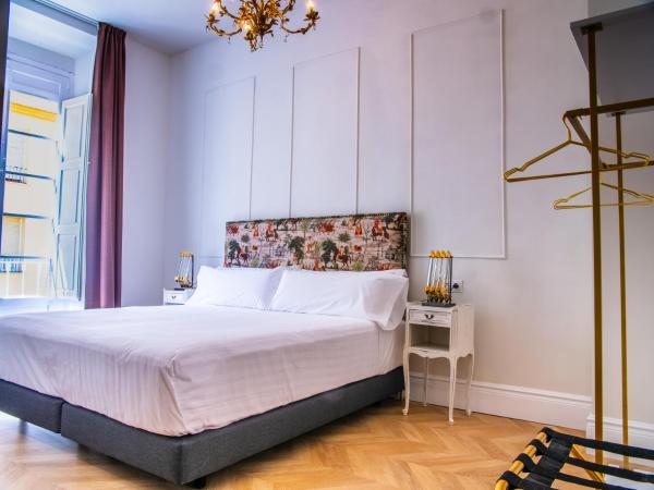 Pries Homes La Casa Azul : photo 1 de la chambre chambre double avec balcon