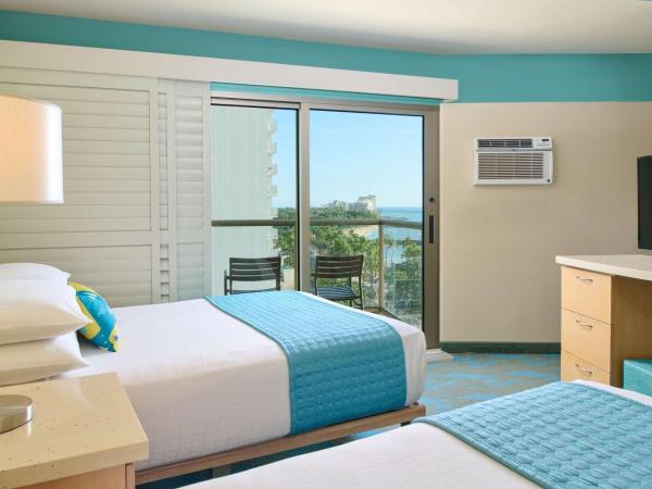 Aston Waikiki Circle Hotel : photo 2 de la chambre chambre - vue sur océan