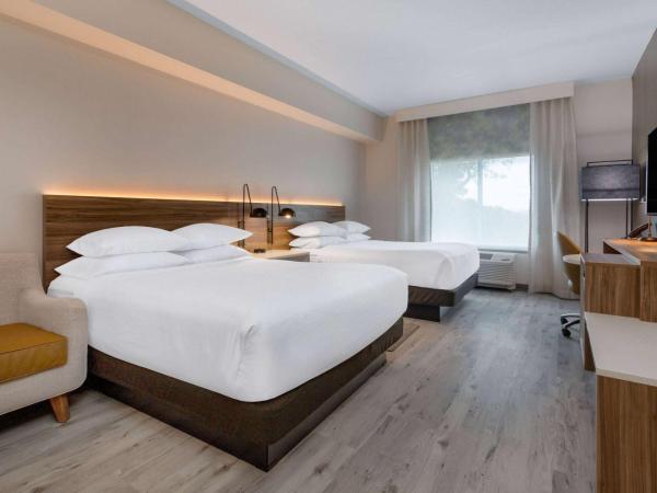 Wyndham Garden Orlando Airport - Free Airport Shuttle : photo 8 de la chambre chambre 2 lits queen-size - non-fumeurs