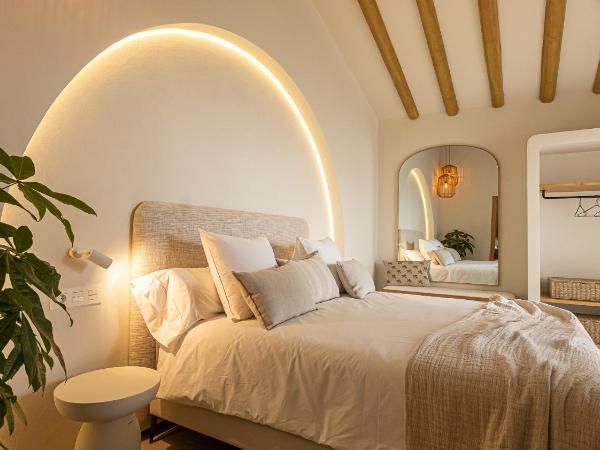 Chinitas Boutique Bellavista : photo 1 de la chambre chambre double avec patio