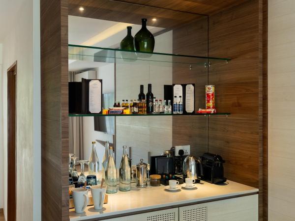 Kurumba Maldives : photo 1 de la chambre villa familiale avec piscine privée