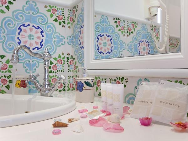 La Casa dell'Orologio - MAIN SQUARE : photo 1 de la chambre chambre double ou lits jumeaux supérieure avec terrasse