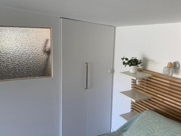 La chambre de Cleron : photo 7 de la chambre chambre double avec salle de bains privative