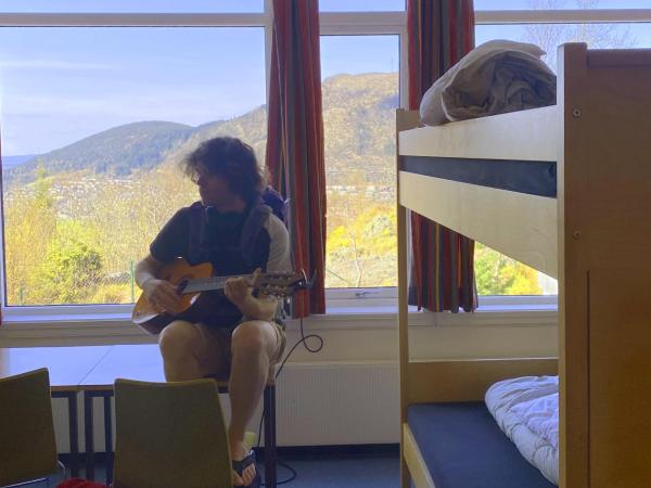 Bergen Hostel Montana : photo 2 de la chambre lit dans dortoir mixte de 18 lits