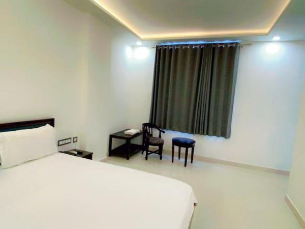 Hotel Giriraj Palace : photo 2 de la chambre chambre double Économique