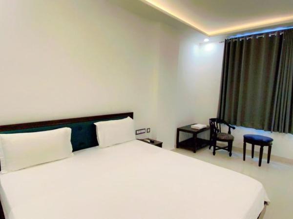 Hotel Giriraj Palace : photo 3 de la chambre chambre double Économique