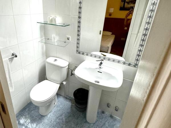 Hostal Asunción : photo 3 de la chambre chambre simple Économique