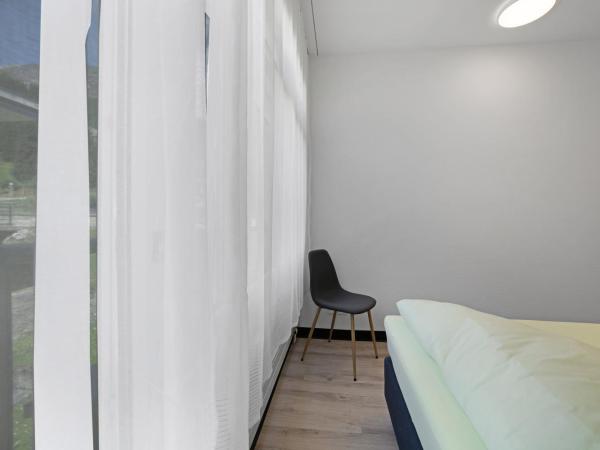 B&B Bellagio Davos : photo 9 de la chambre grande chambre double 