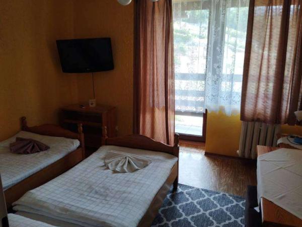 Ośrodek Wypoczynkowy Pod Stokiem : photo 5 de la chambre chambre lits jumeaux