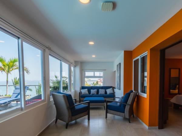 The Paramar Beachfront Boutique Hotel With Breakfast Included - Downtown Malecon : photo 8 de la chambre suite - vue sur mer