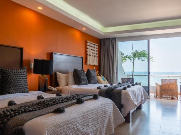 The Paramar Beachfront Boutique Hotel With Breakfast Included - Downtown Malecon : photo 2 de la chambre grande suite double avec 2 lits queen-size - vue sur océan