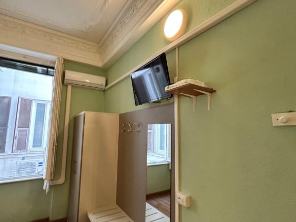 Hotel Barone : photo 7 de la chambre chambre double ou lits jumeaux avec douche
