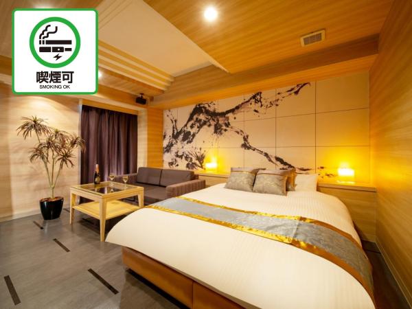 HOTEL Noblesse : photo 1 de la chambre chambre double avec lit d'appoint