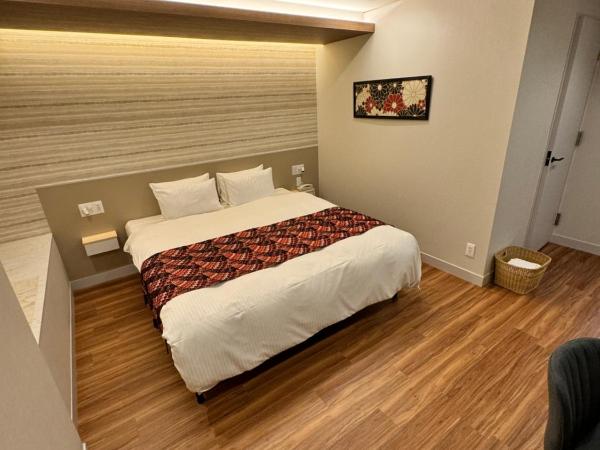 Hotel Be-zen shimanouchi : photo 1 de la chambre chambre lit king-size supérieure