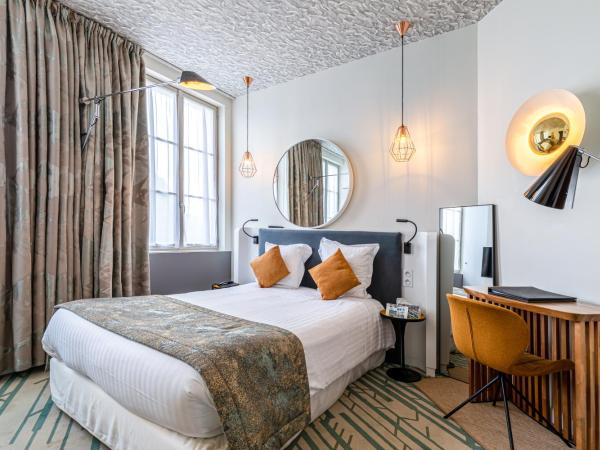 Hotel Le Saint Gelais : photo 2 de la chambre chambre double