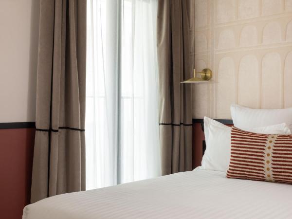 Hotel Grand Coeur Latin : photo 2 de la chambre suite junior