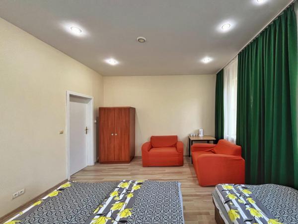 Fry House : photo 4 de la chambre chambre triple avec salle de bains