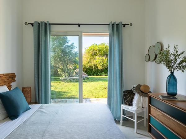 Résidence Marina Di Santa Giulia : photo 9 de la chambre villa classique 4 chambres