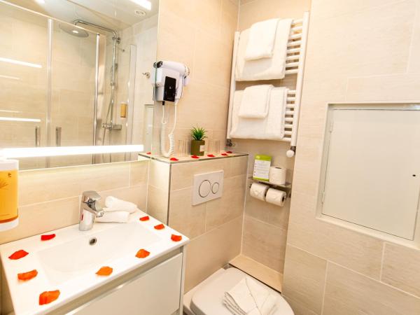 HOTEL DE PARIS MONTPARNASSE : photo 2 de la chambre suite exécutive