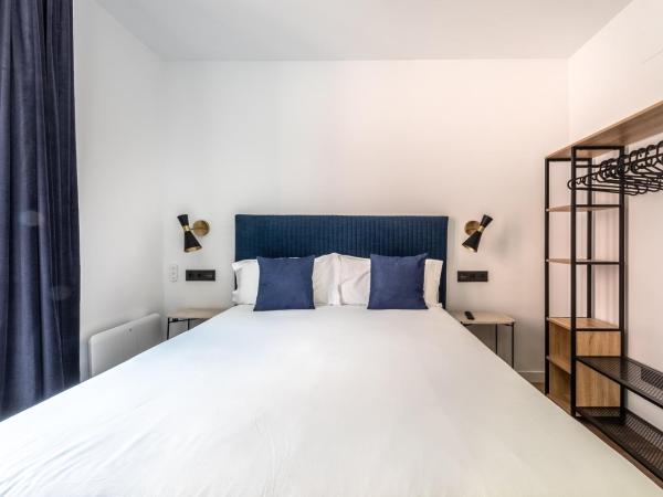 Arenal Suites Bilbao : photo 2 de la chambre chambre simple