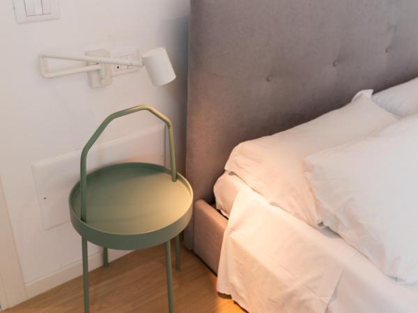 Palazzo delle Guglie - Residenze : photo 2 de la chambre appartement 1 chambre deluxe - vue sur ville