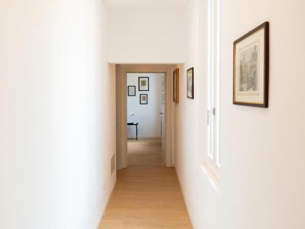 Palazzo delle Guglie - Residenze : photo 7 de la chambre appartement 1 chambre deluxe - vue sur ville