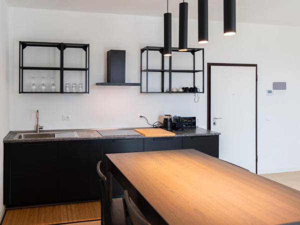 Palazzo delle Guglie - Residenze : photo 10 de la chambre appartement 1 chambre deluxe - vue sur ville