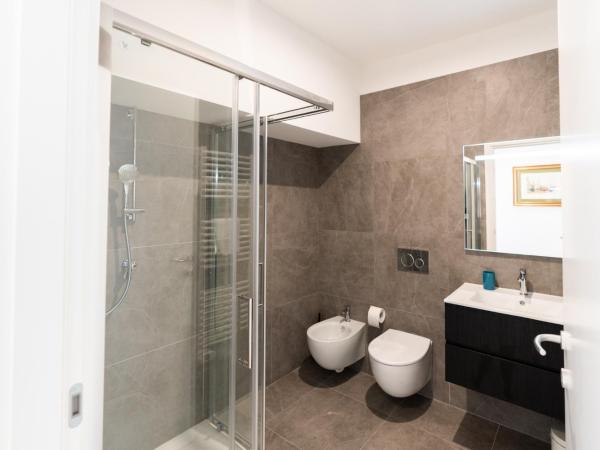 Palazzo delle Guglie - Residenze : photo 4 de la chambre appartement 1 chambre deluxe - vue sur ville