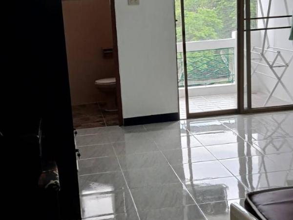 Sathitsit Mansion : photo 3 de la chambre appartement