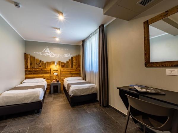 Monte Emilius : photo 5 de la chambre chambre familiale avec terrasse 