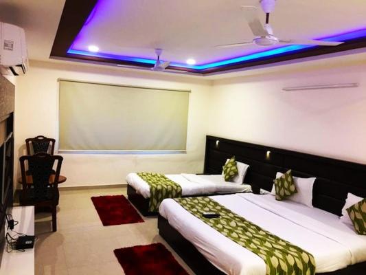 Hotel Sadbhav : photo 7 de la chambre chambre familiale