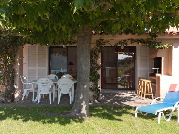 Résidence Marina Di Santa Giulia : photo 1 de la chambre villa 3 chambres